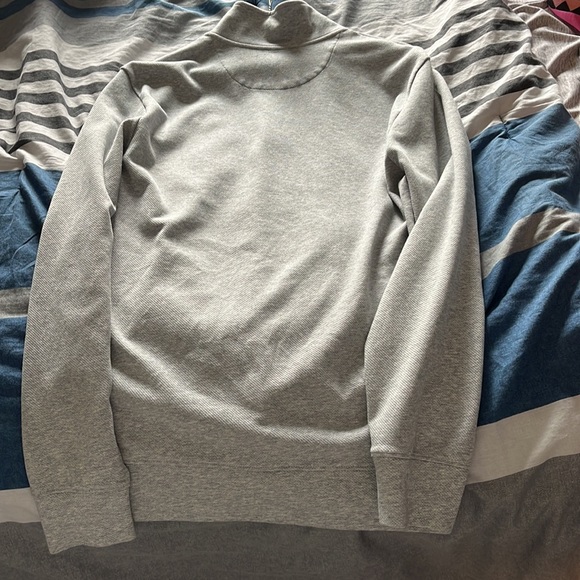 Brand new never worn size small - Picture 3 of 3